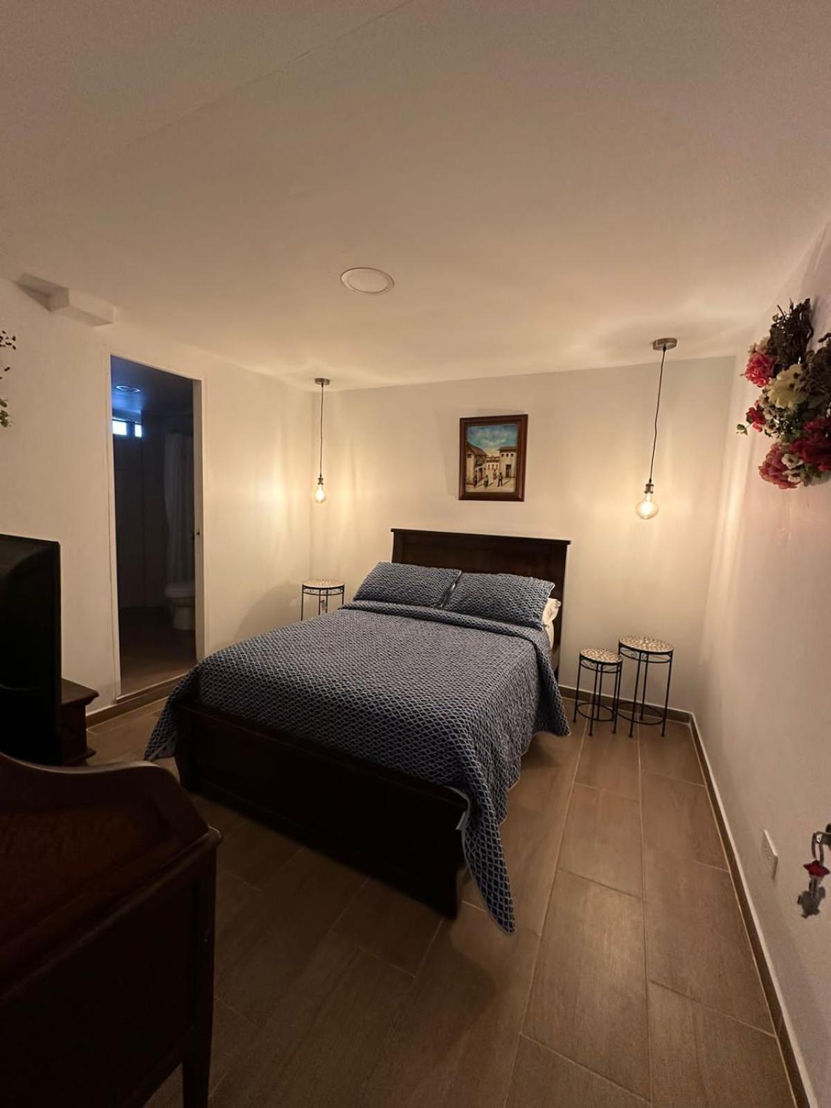 Casa Colonial *
